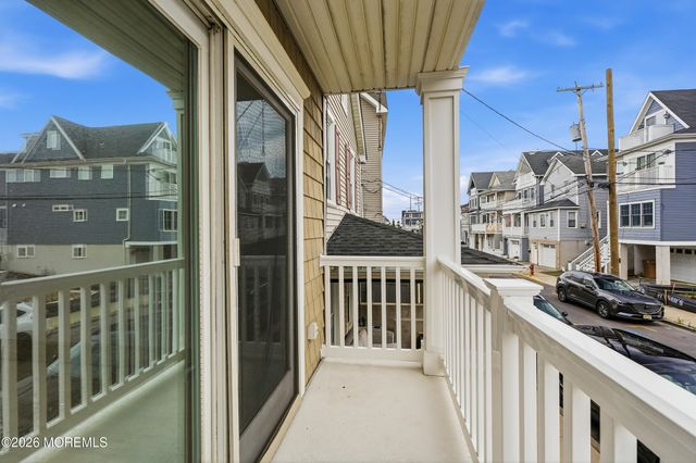 21 New Street, Sea Bright, NJ 07760