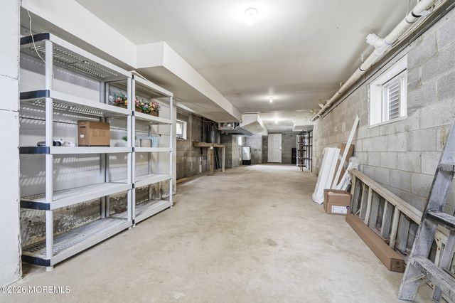 21 New Street, Sea Bright, NJ 07760