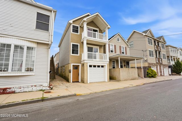 21 New Street, Sea Bright, NJ 07760