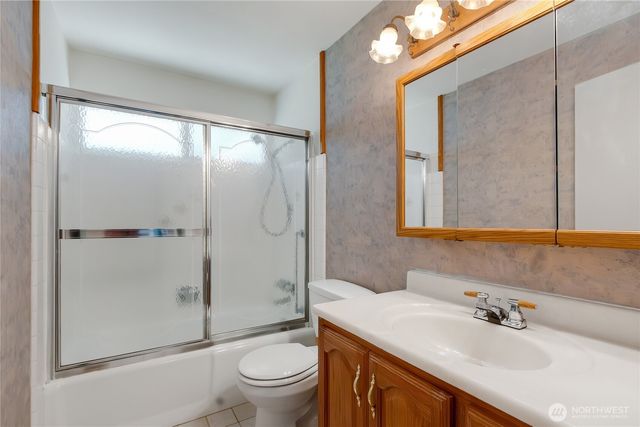 3255 SW 325th Street, Federal Way, WA 98023