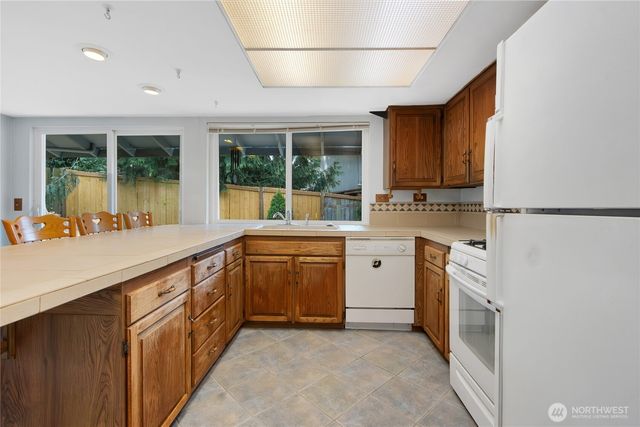 3255 SW 325th Street, Federal Way, WA 98023