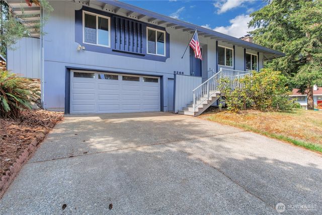 3255 SW 325th Street, Federal Way, WA 98023