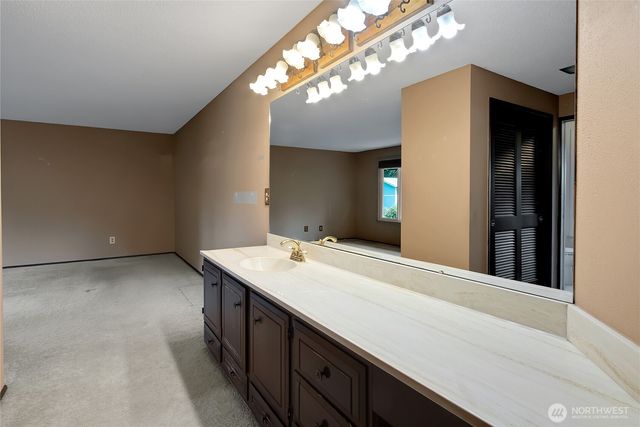 3255 SW 325th Street, Federal Way, WA 98023