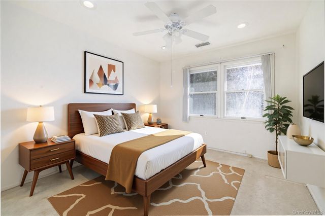 22 Ridgewood Drive, Wantagh, NY 11793