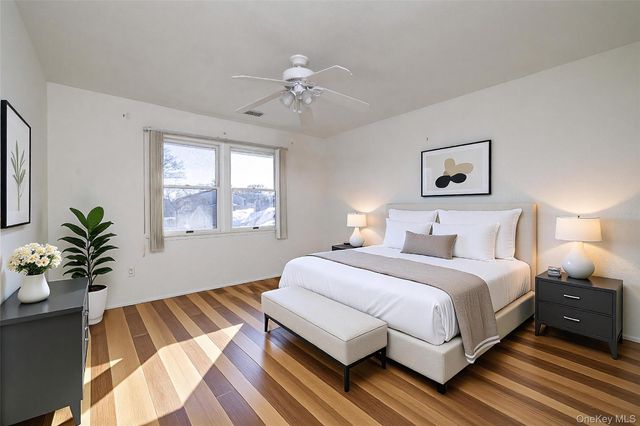 22 Ridgewood Drive, Wantagh, NY 11793