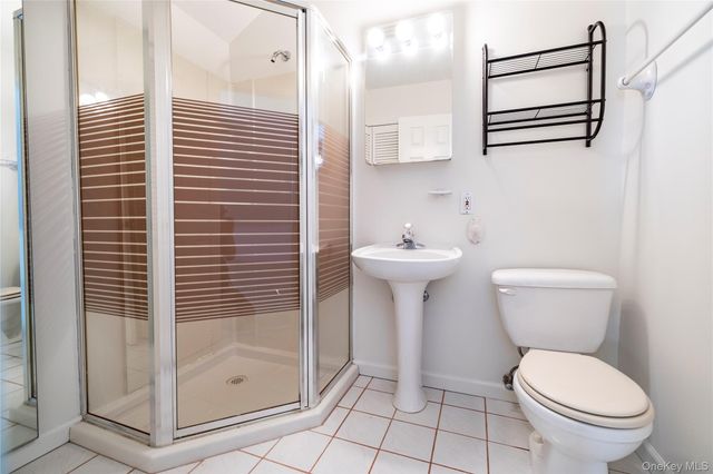 22 Ridgewood Drive, Wantagh, NY 11793