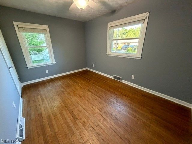 717 Hazelwood Drive, Vermilion, OH 44089