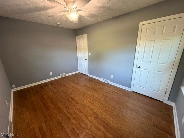 717 Hazelwood Drive, Vermilion, OH 44089