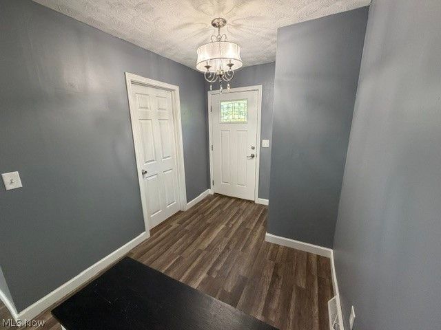 717 Hazelwood Drive, Vermilion, OH 44089