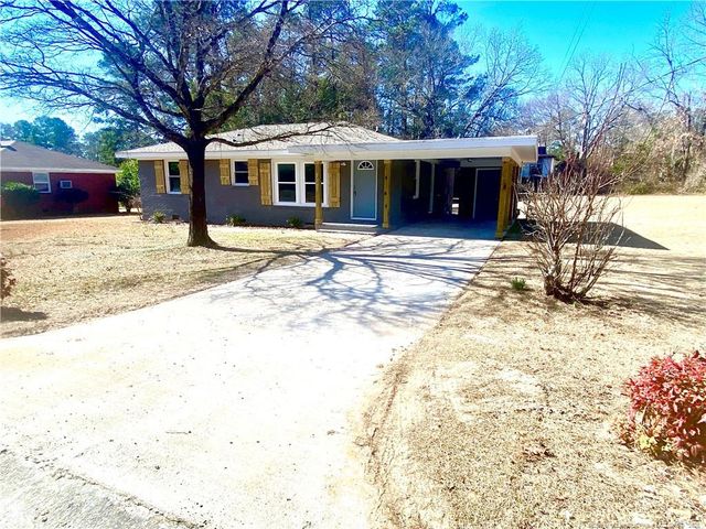 3037 Wedgewood Drive, Fayetteville, NC 28301