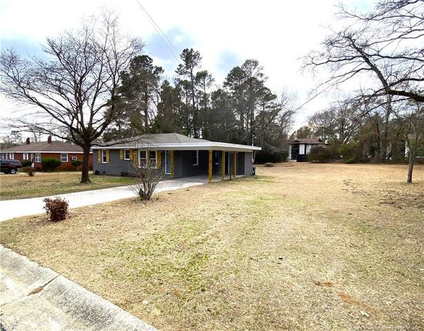 3037 Wedgewood Drive, Fayetteville, NC 28301