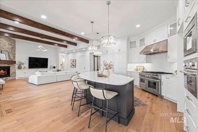 2379 S Mallard Wing Way, Eagle, ID 83616