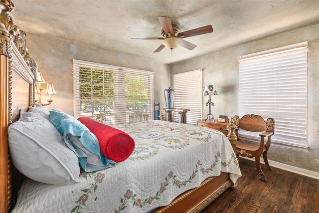 3022 Aster Street, Dallas, TX 75211