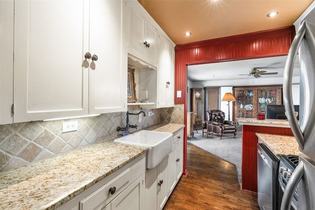 3022 Aster Street, Dallas, TX 75211