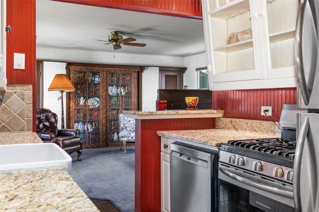 3022 Aster Street, Dallas, TX 75211