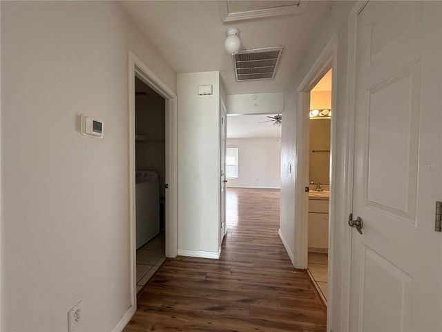 6518 BRIDGECREST DRIVE, Lithia, FL 33547