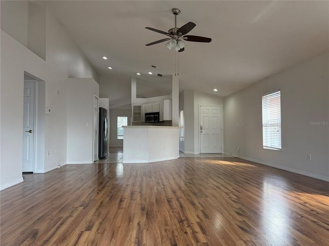 6518 BRIDGECREST DRIVE, Lithia, FL 33547