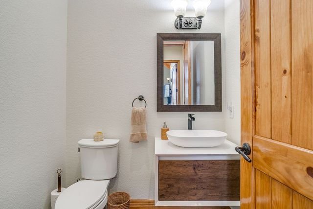 2608 Turkey Creek Road, Mineral Wells, TX 76067