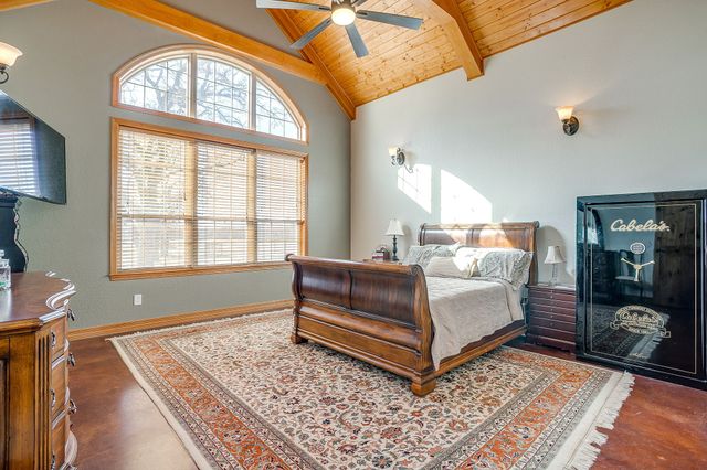 2608 Turkey Creek Road, Mineral Wells, TX 76067