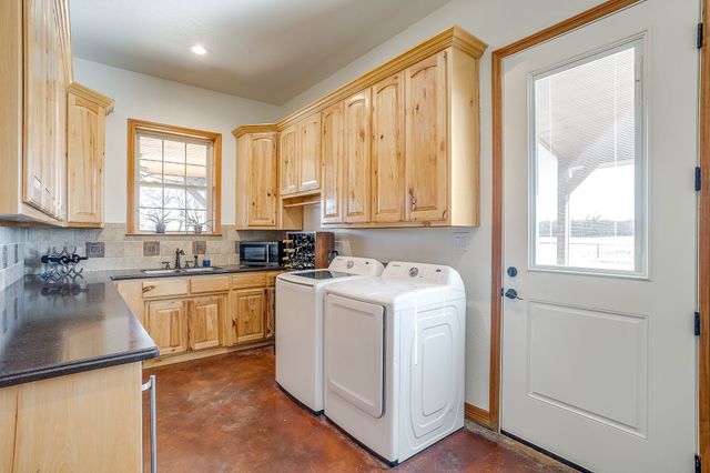 2608 Turkey Creek Road, Mineral Wells, TX 76067