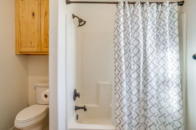 2608 Turkey Creek Road, Mineral Wells, TX 76067