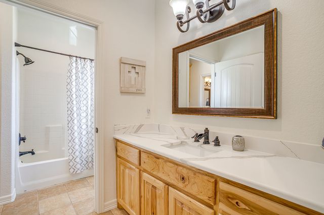 2608 Turkey Creek Road, Mineral Wells, TX 76067