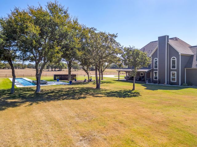 2608 Turkey Creek Road, Mineral Wells, TX 76067