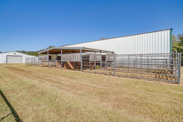 2608 Turkey Creek Road, Mineral Wells, TX 76067