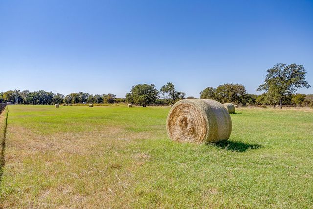 2608 Turkey Creek Road, Mineral Wells, TX 76067