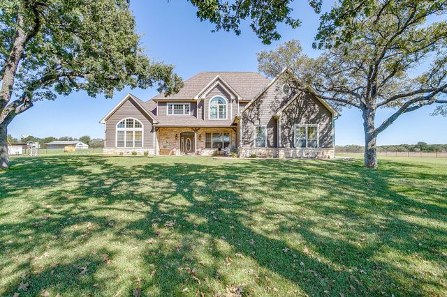 2608 Turkey Creek Road, Mineral Wells, TX 76067