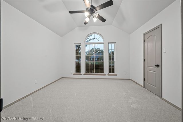 2001 Joyce Drive, Lavaca, AR 72941