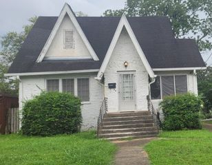 2512 E 04th Street, Chattanooga, TN 37404