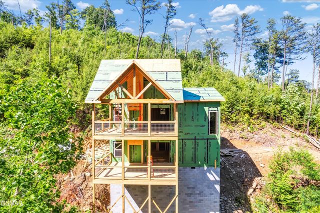 928 Ski Mountain Road, Gatlinburg, TN 37738