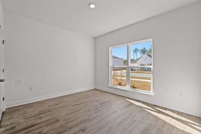 37 W Farm Owl Drive, Freeport, FL 32439