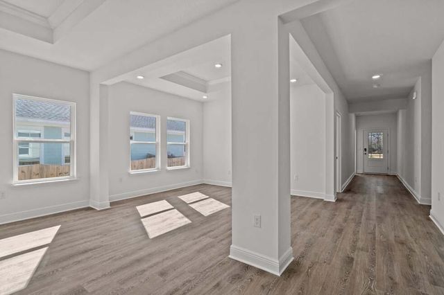 37 W Farm Owl Drive, Freeport, FL 32439