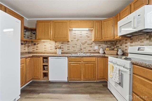 1745 Maple Lane, Beavercreek, OH 45432