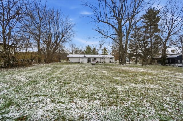 1745 Maple Lane, Beavercreek, OH 45432