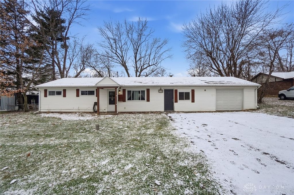 1745 Maple Lane, Beavercreek, OH 45432