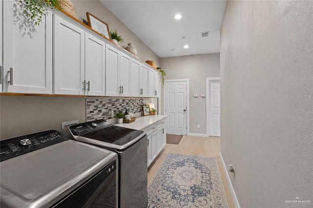 1127 Fairway Lane, Harlingen, TX 78552