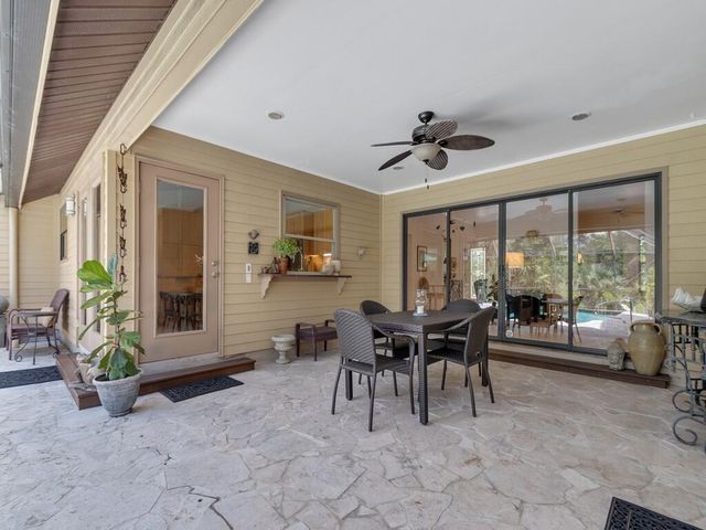 407 43rd Avenue SW, Vero Beach, FL 32968