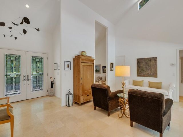 407 43rd Avenue SW, Vero Beach, FL 32968