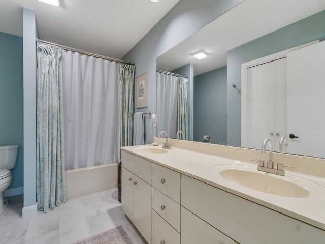 407 43rd Avenue SW, Vero Beach, FL 32968