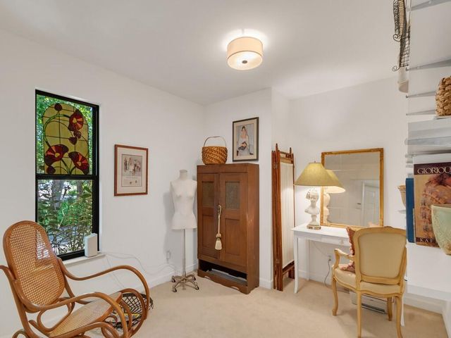 407 43rd Avenue SW, Vero Beach, FL 32968