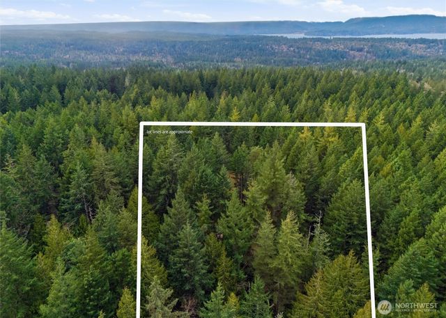 5008 Bridletree Drive NW, Bremerton, WA 98312