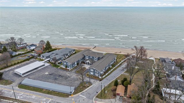 4500 Lakeshore Road 20, Fort Gratiot Charter Township, MI 48059