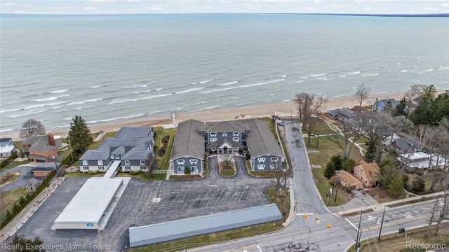 4500 Lakeshore Road 20, Fort Gratiot Charter Township, MI 48059