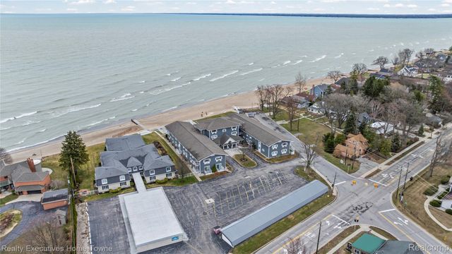 4500 Lakeshore Road 20, Fort Gratiot Charter Township, MI 48059