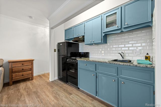 4500 Lakeshore Road 20, Fort Gratiot Charter Township, MI 48059