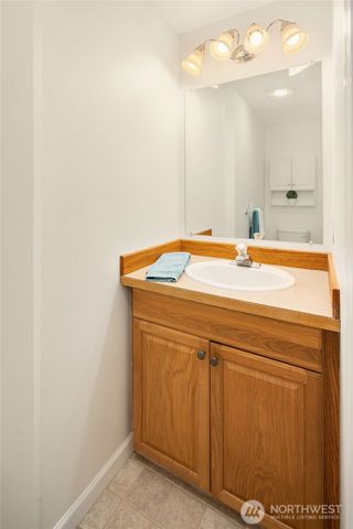 23700 77th Avenue W, Edmonds, WA 98026