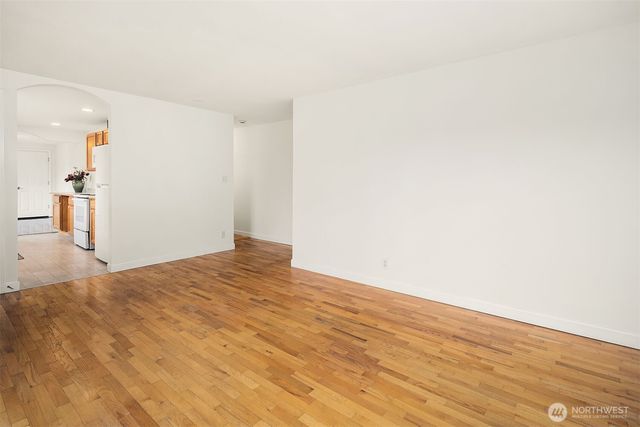 23700 77th Avenue W, Edmonds, WA 98026